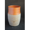 Grande tasse grise et orangée céramique artisanale, décor lotus, présence à soi